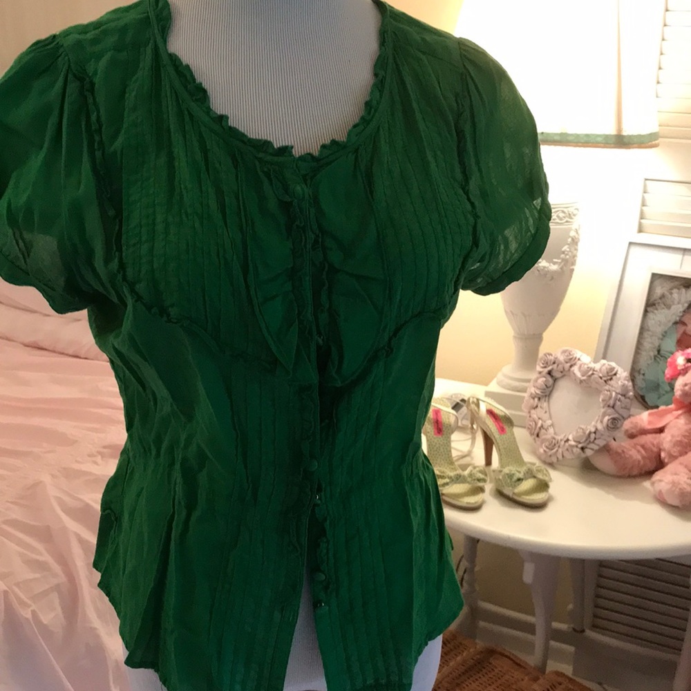 Green cottagecore large ruffle top forever21